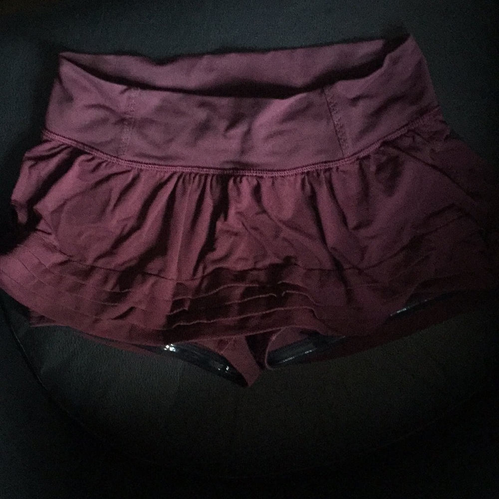 Lululemon running skort burgundy